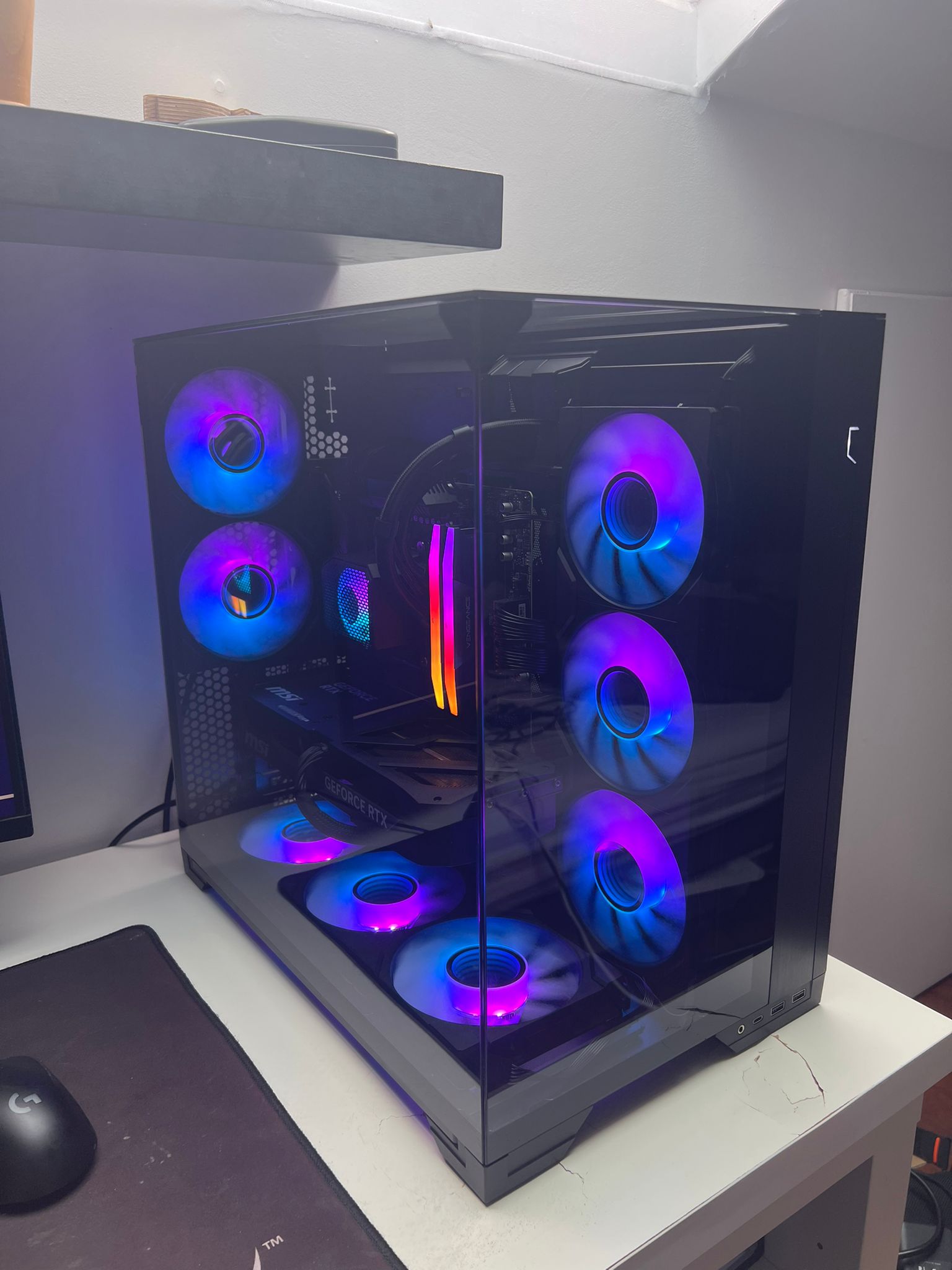PC Gamer RGB Violet